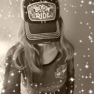 Meet your Posher, Denise